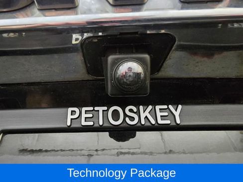 Used 2019 GMC Acadia Denali w/ Technology Package AWD/4WD image 10