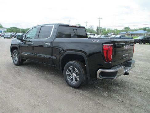 New 2026 GMC Sierra 1500 SLT w/ SLT Convenience Package AWD/4WD image 6