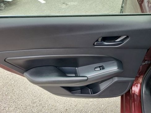 Used 2024 Nissan Altima 2.5 SV image 10