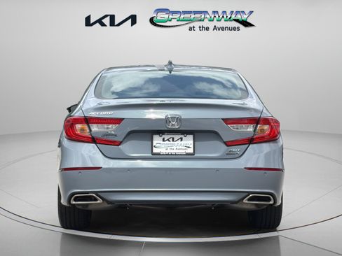 Used 2021 Honda Accord Touring image 5