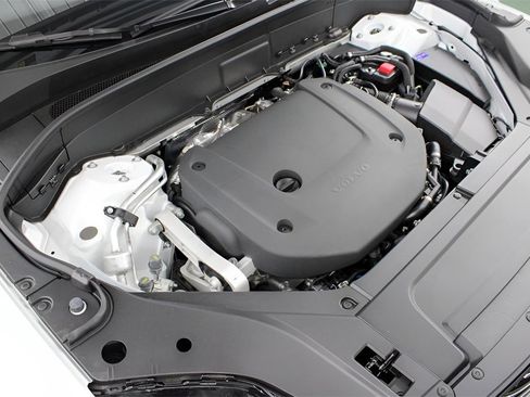 New 2026 Volvo XC60 T8 Ultra image 26