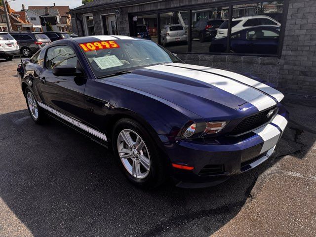 Used 2011 Ford Mustang Coupe w/ 101A Rapid Spec Order Code RWD image 1