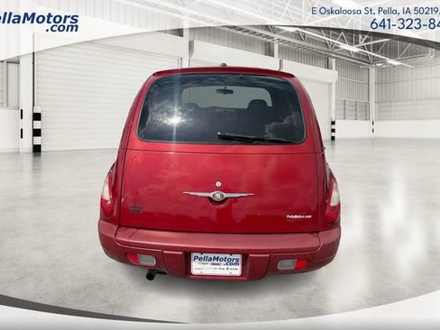 Used 2007 Chrysler PT Cruiser Touring FWD image 4