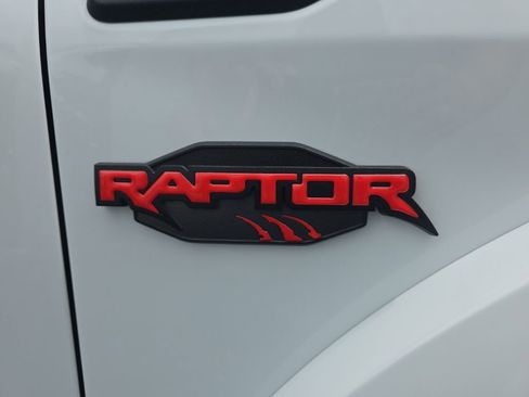 Used 2025 Ford F150 Raptor AWD/4WD image 8
