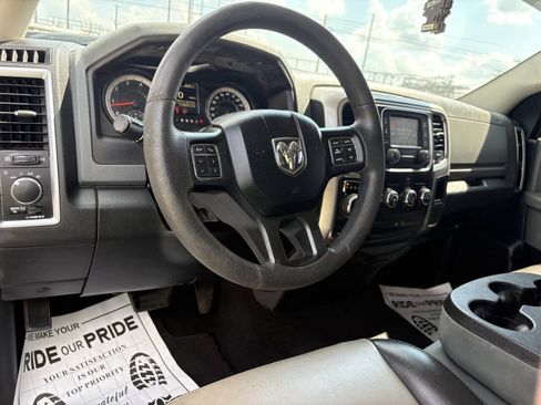 Used 2017 RAM 1500 Classic SLT AWD/4WD image 26