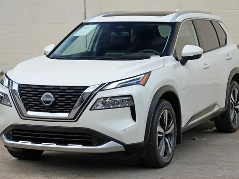 Used 2023 Nissan Rogue Platinum FWD image 45