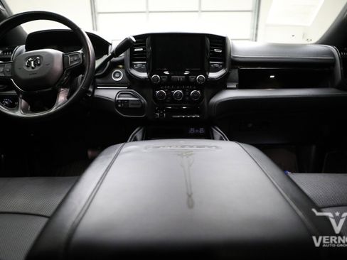 Used 2023 RAM 2500 Limited AWD/4WD image 13