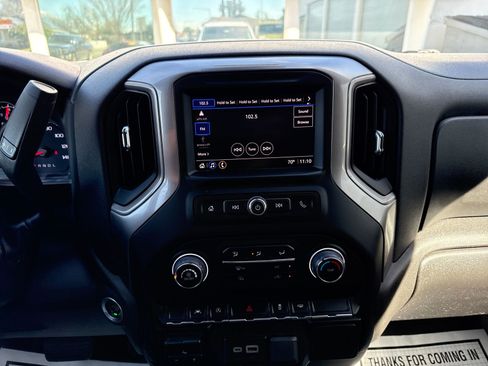 Used 2023 Chevrolet Silverado 1500 W/T w/ Trailering Package image 18