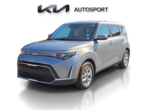 Certified 2025 Kia Soul LX w/ LX Technology Package FWD image 1