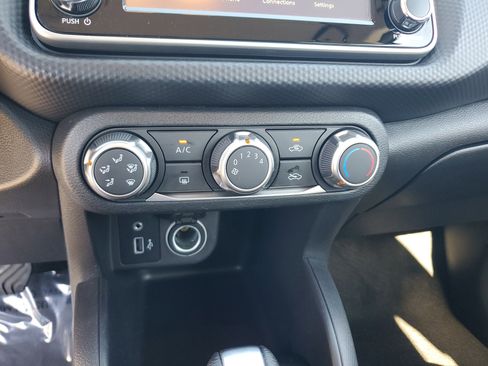 Used 2024 Nissan Kicks S w/ Interior Electronics Package image 26