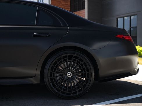 Used 2023 Mercedes-Benz S 580 4MATIC Sedan image 11