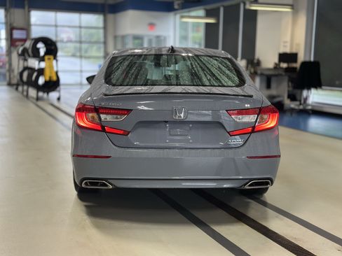 Used 2022 Honda Accord Sport Special Edition image 6