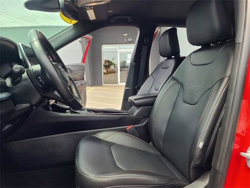 Used 2022 Jeep Compass Limited image 13