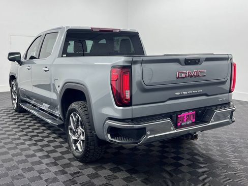 Used 2023 GMC Sierra 1500 SLT RWD image 3