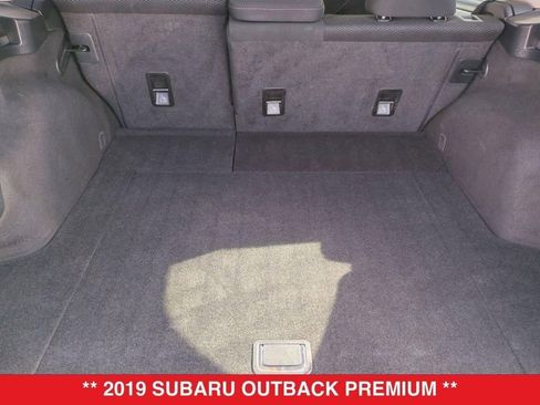 Used 2019 Subaru Outback 2.5i Premium AWD/4WD image 36