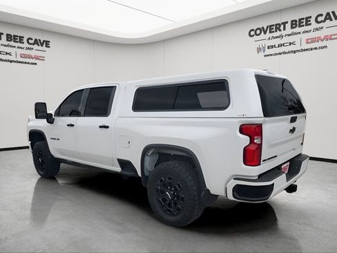 Used 2022 Chevrolet Silverado 2500 LTZ w/ LTZ Plus Package image 7