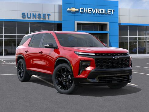 New 2026 Chevrolet Traverse RS w/ LPO, Floor Liner Package FWD image 7
