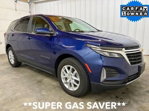 Used 2023 Chevrolet Equinox LT w/ Driver Convenience Package FWD image 1