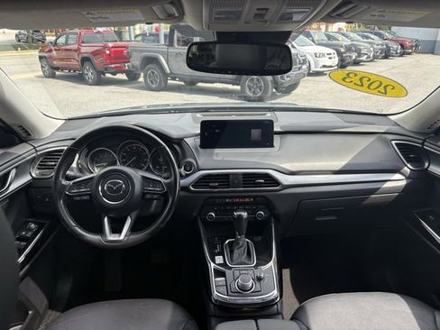 Used 2023 MAZDA CX-9 Touring image 3