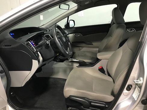 Used 2013 Honda Civic LX image 10