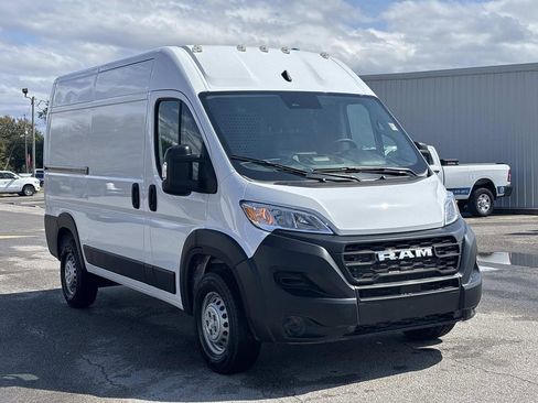 Used 2025 RAM ProMaster 2500 image 7