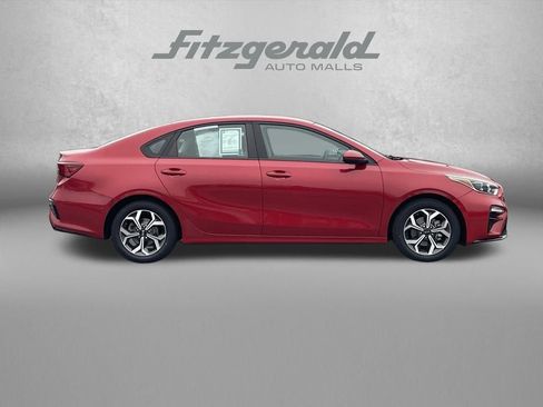 Used 2021 Kia Forte LXS image 3