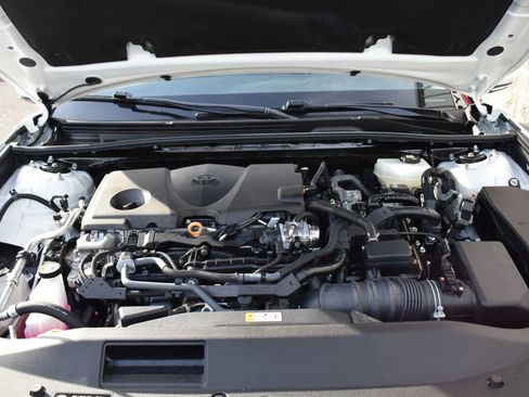 Certified 2025 Toyota Camry LE image 27