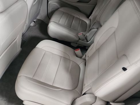 Used 2020 GMC Acadia Denali w/ Trailering Package image 15