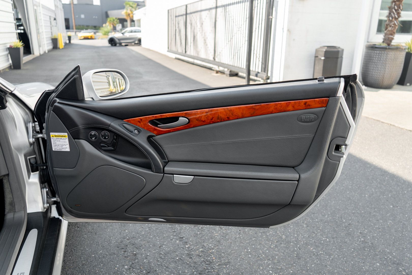 Used 2003 Mercedes-Benz SL 55 AMG image 31