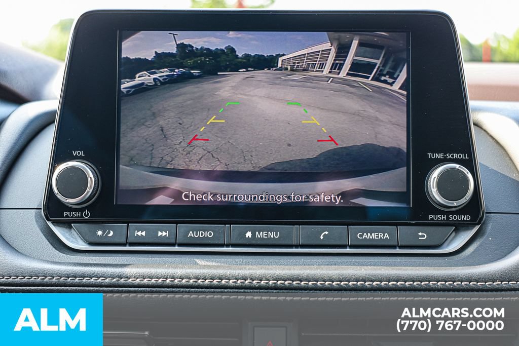 Used 2023 Nissan Rogue SV FWD image 34