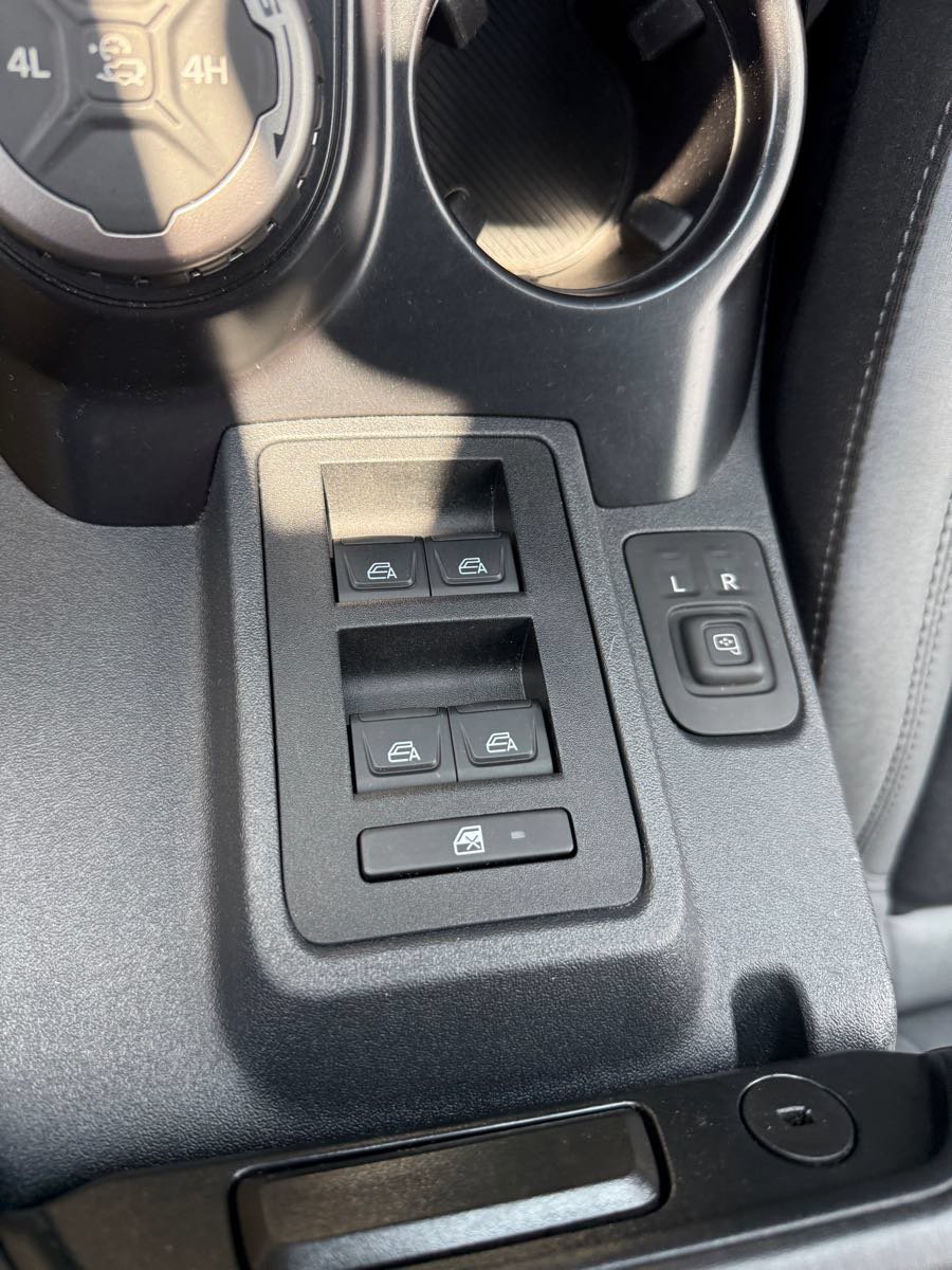 Used 2024 Ford Bronco Big Bend AWD/4WD image 22