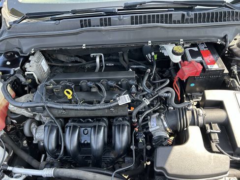 Used 2019 Ford Fusion S FWD image 14