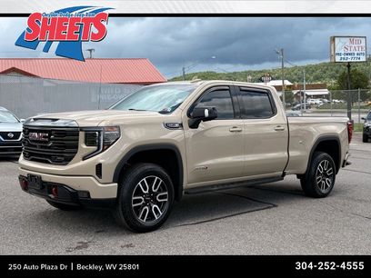 Used 2022 GMC Sierra 1500 AT4 w/ AT4 Premium Package