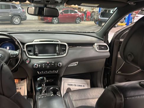 Used 2016 Kia Sorento SX AWD/4WD image 22
