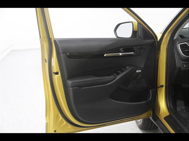 Used 2023 Kia Seltos SX w/ SX Sunroof Package AWD/4WD image 4