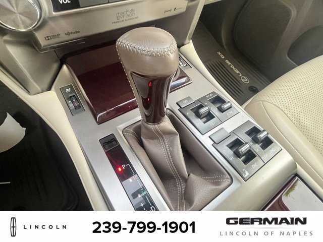 Used 2018 Lexus GX 460 Luxury w/ Preferred Accessory Package AWD/4WD image 16