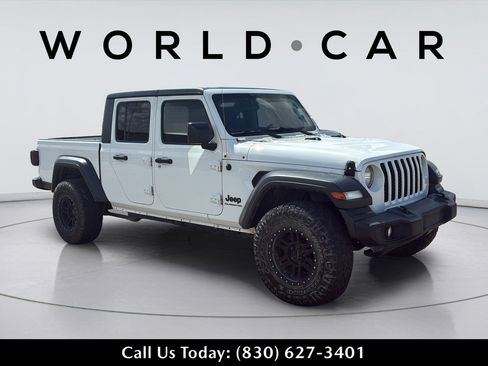Used 2020 Jeep Gladiator Sport w/ Quick Order Package 24S AWD/4WD image 16