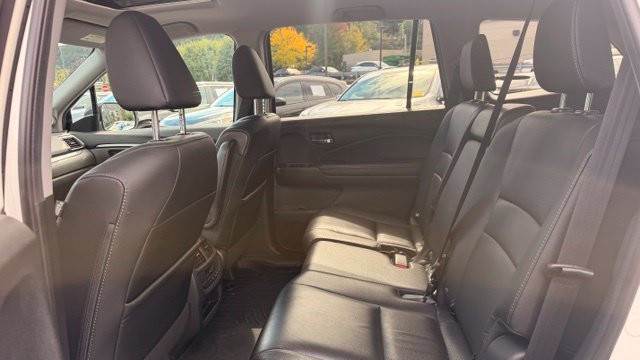 Used 2017 Honda Pilot EX-L image 6