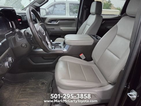 Used 2023 GMC Sierra 1500 SLT w/ SLT Premium Plus Package AWD/4WD image 3