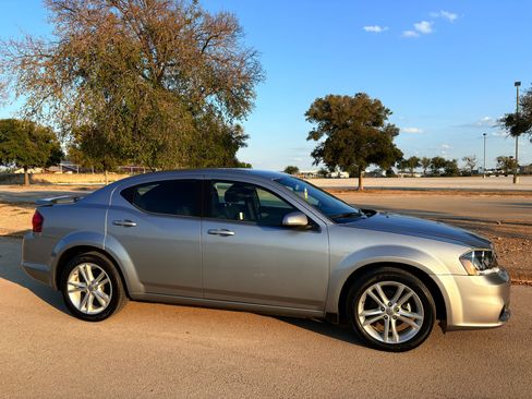 Used 2013 Dodge Avenger SXT w/ Rallye Appearance Group image 43