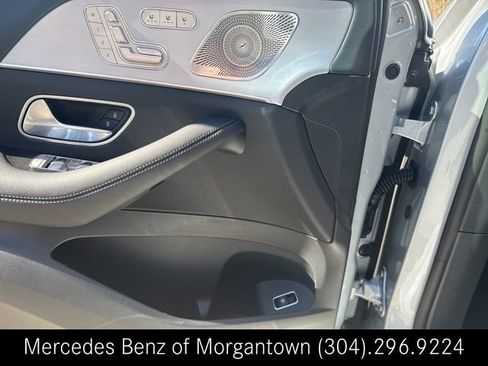 New 2026 Mercedes-Benz GLS 450 4MATIC image 17