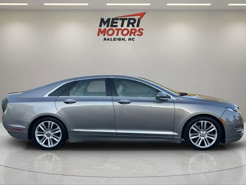 Used 2015 Lincoln MKZ AWD w/ Equipment Group 101A Select image 8