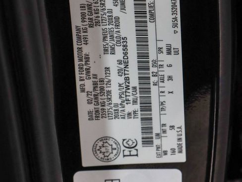 Used 2022 Ford F250 Lariat w/ Black Appearance Package image 35