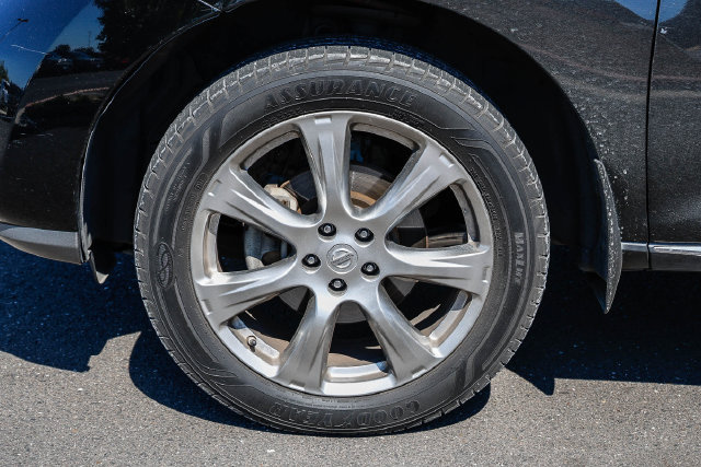 Used 2012 Nissan Murano LE w/ Platinum Pkg FWD image 11