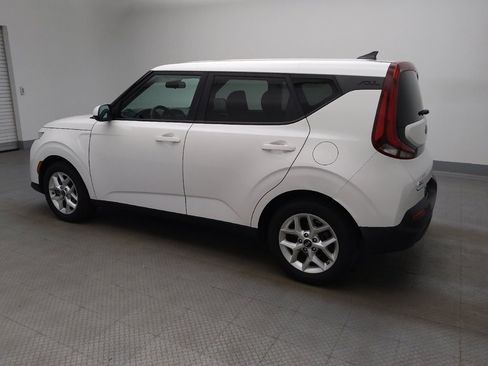Used 2020 Kia Soul S FWD image 3
