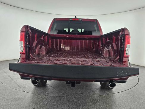 Used 2022 RAM 1500 Big Horn AWD/4WD image 14
