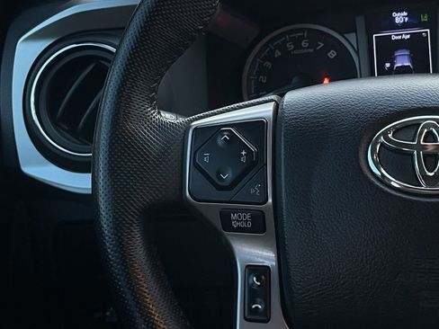 Used 2020 Toyota Tacoma SR5 image 13