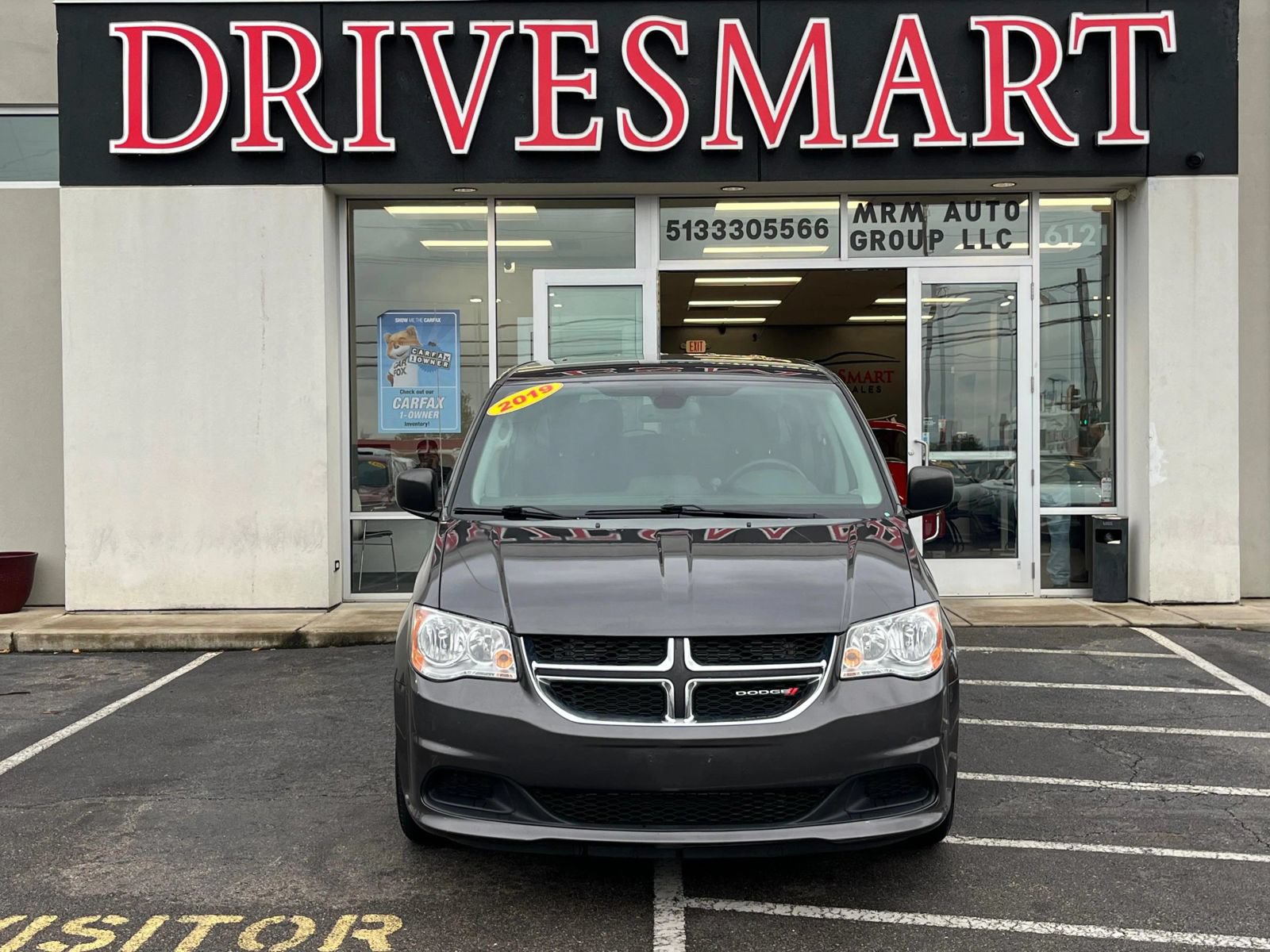 Used 2019 Dodge Grand Caravan SE w/ UConnect Hands-Free Group FWD image 4