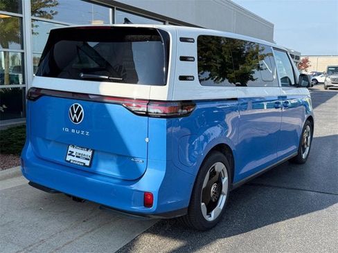 New 2025 Volkswagen ID. Buzz Pro S Plus image 3