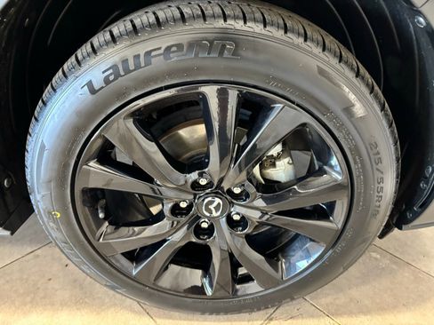 Certified 2024 MAZDA CX-30 AWD 2.5 S w/ Preferred Package image 9